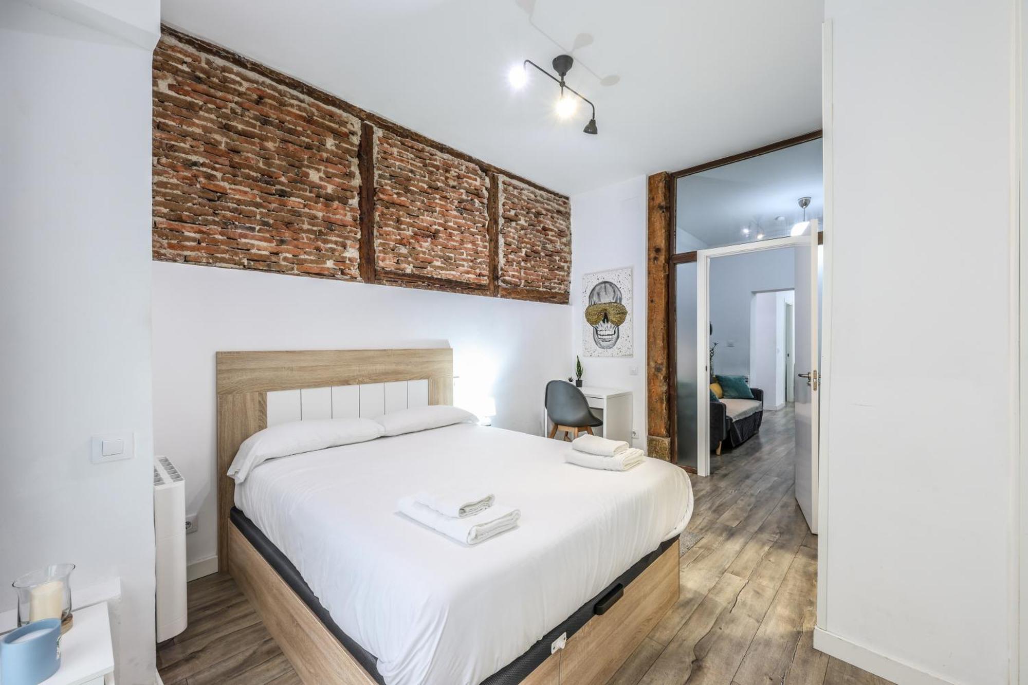 Unique Flat La Latina * Billiard & Darts Lägenhet Madrid Exteriör bild
